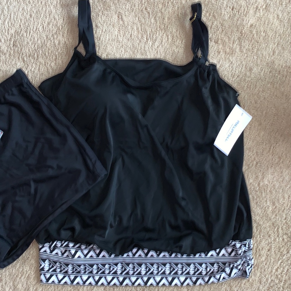 NWT 2 Pc Swim Plus Size Black Tankini Set